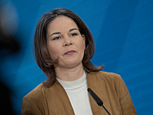 Глава МИД ФРГ с помощью пословицы объяснила слова о "войне против РФ"