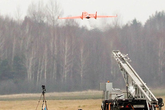 ВС Беларуси отрабатывают прикрытие техники с помощью БПЛА