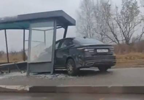 Водитель иномарки погиб в ДТП с остановкой в Кстовском округе