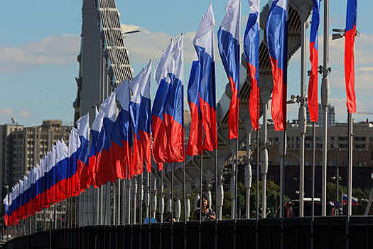 Сальдо внешней торговли России с января по октябрь выросло на 8,2%