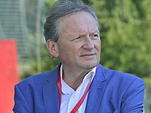 Бизнес-омбудсмен призвал разрешить в России все одобренные ВОЗ вакцины