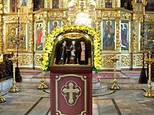 Икона с частицами мощей трёх святых прибыла в Киров