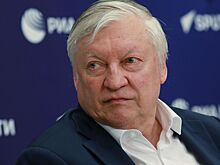 Карпов считает, что шахматист Карлсен зазнался