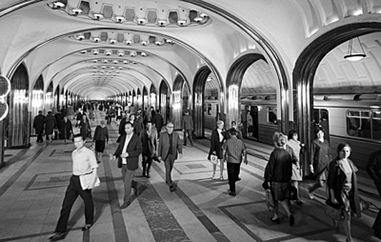 Как отмечали юбилеи Московского метрополитена