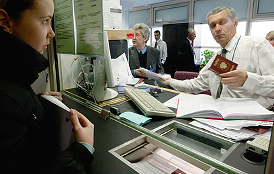 ФРГ запретит въезд россиянам без биометрических паспортов