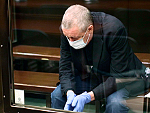 Ефремову предложили стать чтецом в тюремном храме