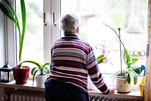 Названы указывающие на болезнь Альцгеймера перемены в речи