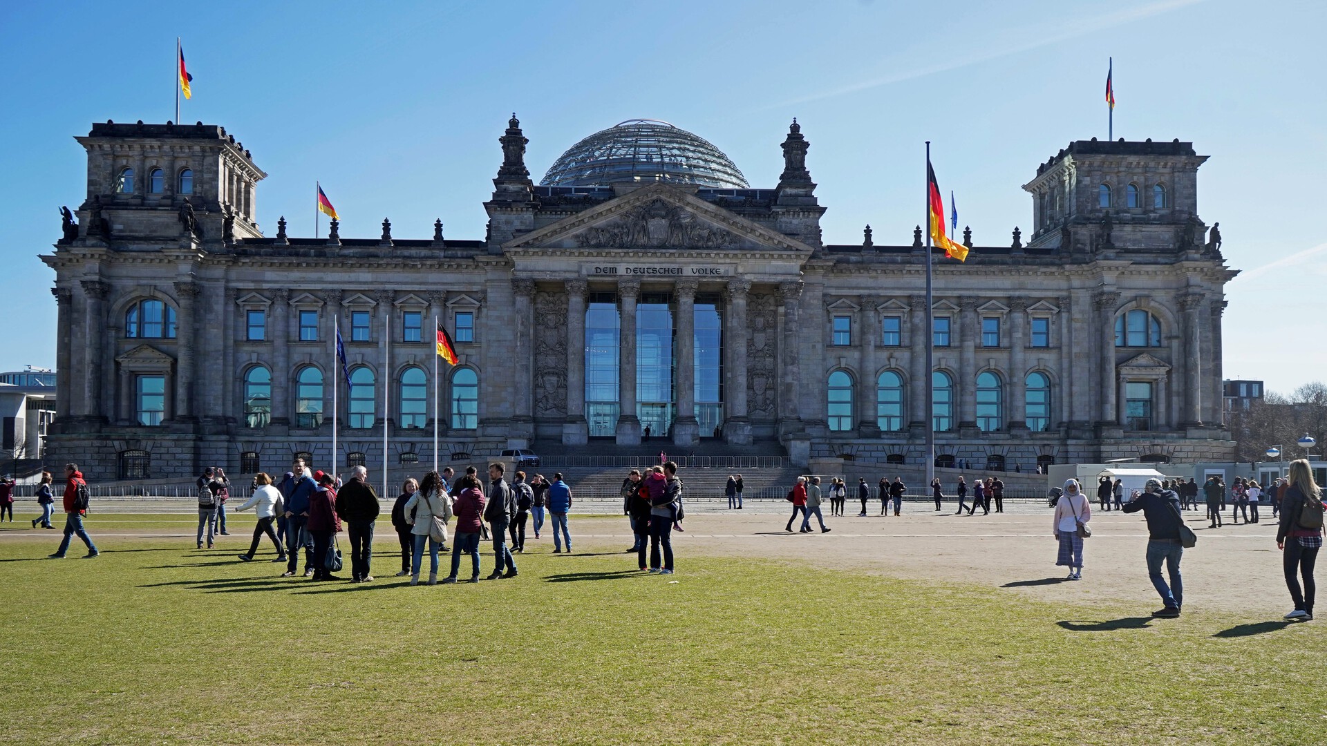 Еще один политик «Альтернативы для Германии» скончался перед выборами