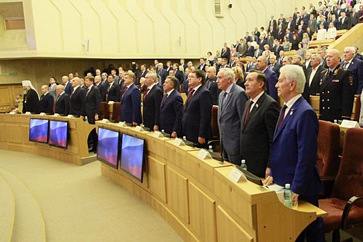 Андрей Шимкив: За 30 лет работы парламента Новосибирской области приняты сотни законов