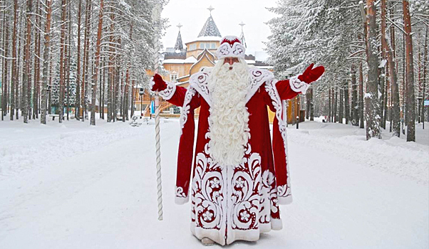 Путину доложили об увеличении резиденции Деда Мороза