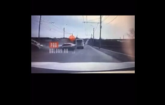 Опубликовано видео смертельной аварии на Московской