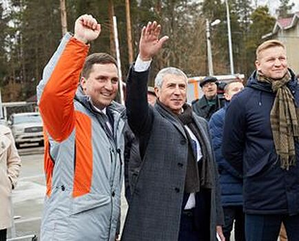 Большегрузы заплатили около 6 млн рублей за дороги Ленобласти