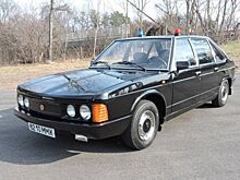 В США продают служившую в КГБ Tatra 613