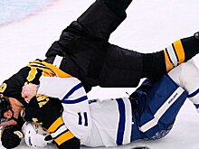 Задоров нанес травму Мэттьюсу в матче «Бостона» и «Торонто». Доми хотел подраться с Никитой, тот отказался и заработал большинство для «Брюинс»