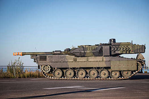 В бундестаге призвали отправить Киеву танки Leopard