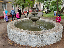 В Москве заработал найденный россиянином старинный фонтан