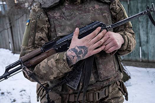 «Еду воевать за фашистов» Зачем на Украине создали Русский добровольческий корпус и что скрывает прошлое его бойцов?