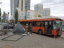 Появилось видео аварии с автобусом на площади Сенной