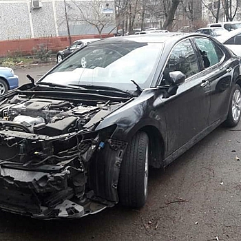 В Краснодаре за ночь разобрали Toyota Camry