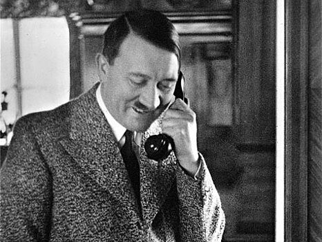 Телефон, по которому Гитлер отдавал кровавые приказы, продан за 500 000 долларов