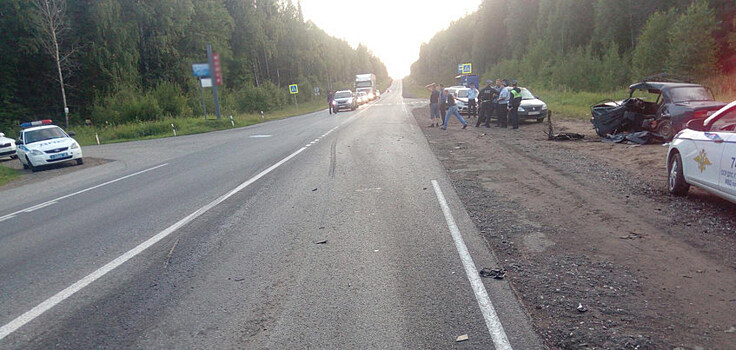 ДТП с микроавтобусом под Ижевском: один человек погиб, трое в больнице