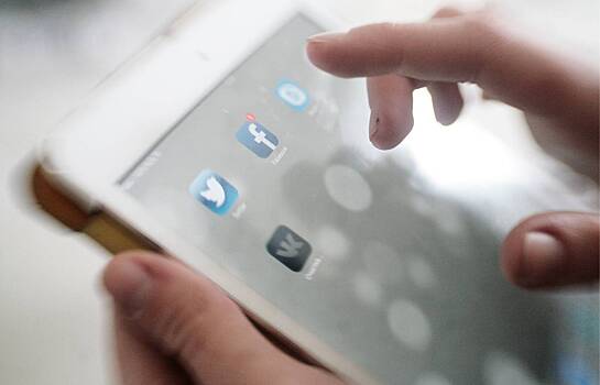 Россиянам дали советы по борьбе с думскроллингом