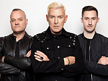 Жуткое Рождество Scooter и отчаянная обнажёнка: зарубежные новинки недели