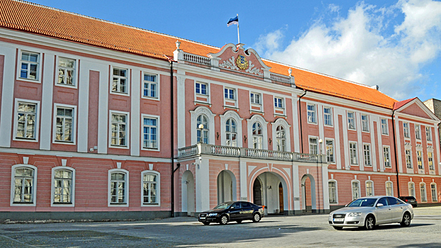 Эстонский политик выступил за запрет на выдачу европейских виз россиянам