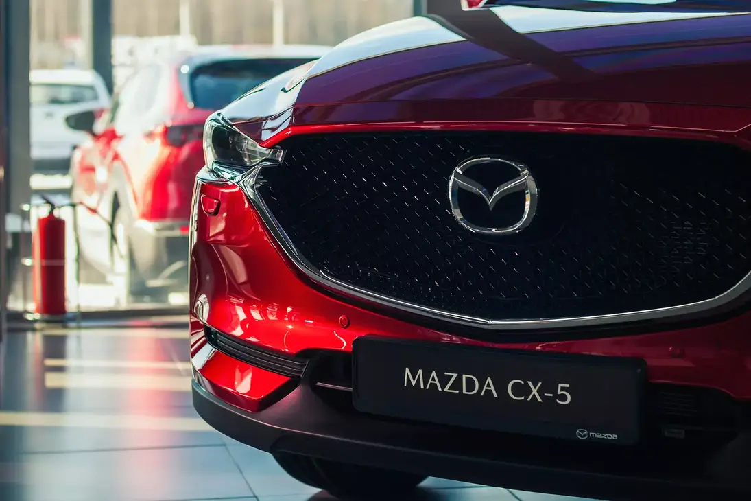 Мазда 30. Mazda 2 2022. Мазда 6 седан 2012. Мазда чья машина производитель. Линейка мазда.