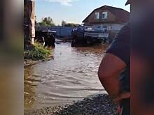 Вода подошла к дачным кооперативам в Каштаке