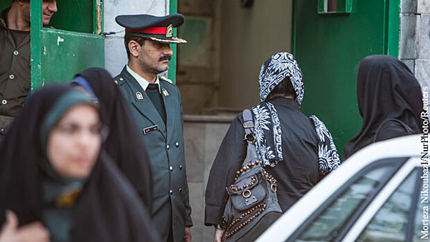 Зачем Иран распустил «полицию нравов»
