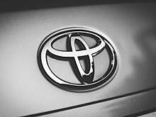 Названы самые доступные новые модели Toyota в России