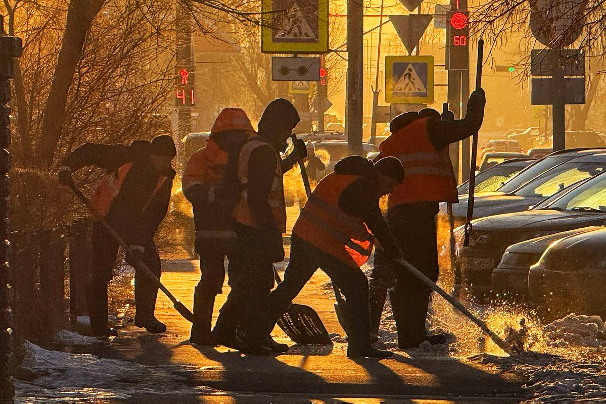 Правительство ограничило ввоз работников из-за рубежа