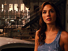 Галь Гадот рассказала о травмах и синяках после съемок в кино