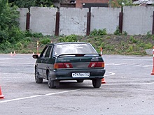В Саратове инвалиды показали мастер-класс на авто