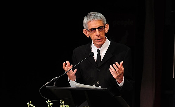 Звезда сериала «Закон и порядок» умер на 79-м году жизни