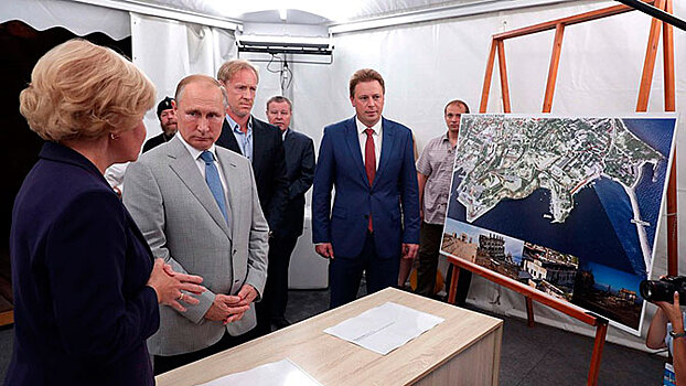 Президенту показали проект будущего музейного комплекса в Севастополе