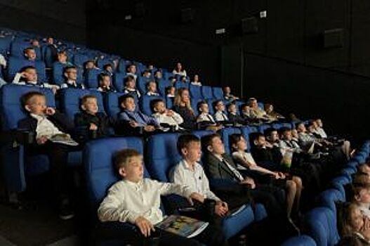 Ярославские энергетики открыли неделю электробезопасности в кинотеатре