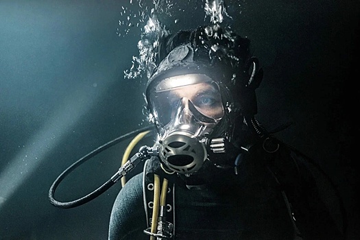 В июне на экраны выходят сразу два фильма про акул