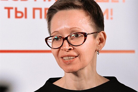 Писательницу Гузель Яхину хотят лишить государственных премий