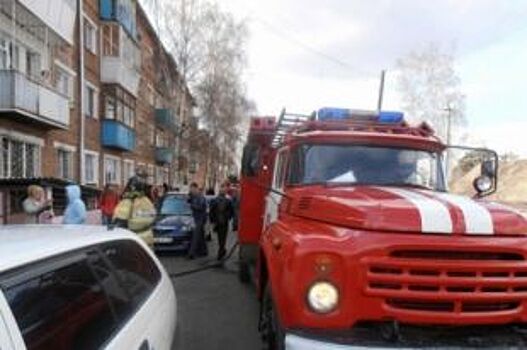 В Красноярске по вине электрика у местной жительницы сгорела квартира
