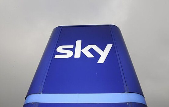 Comcast продлил срок предложения по покупке Sky