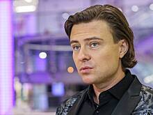 Прохор Шаляпин поселил рядом с собой мать