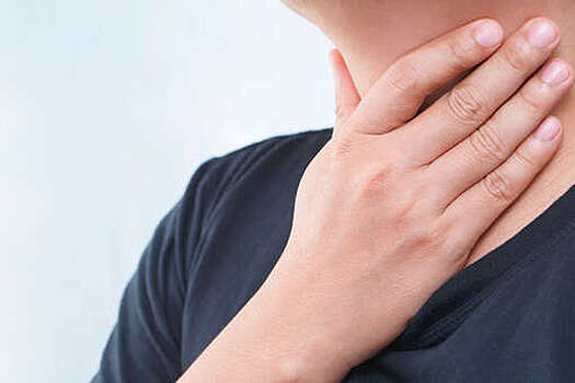 Врач Чернышова: чувство кома в горле может указывать на рефлюксную болезнь