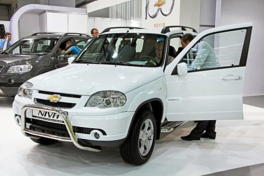 18 компаний изменили цены на автомобили в России