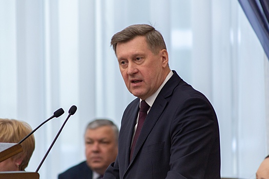 Мэр новосибирска фото