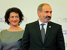 «Была рядом во все трудные времена»: Пашинян попросил прощения у бывшей супруги