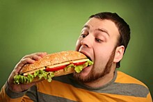 Эксперты установили влияние пищи на настроение человека