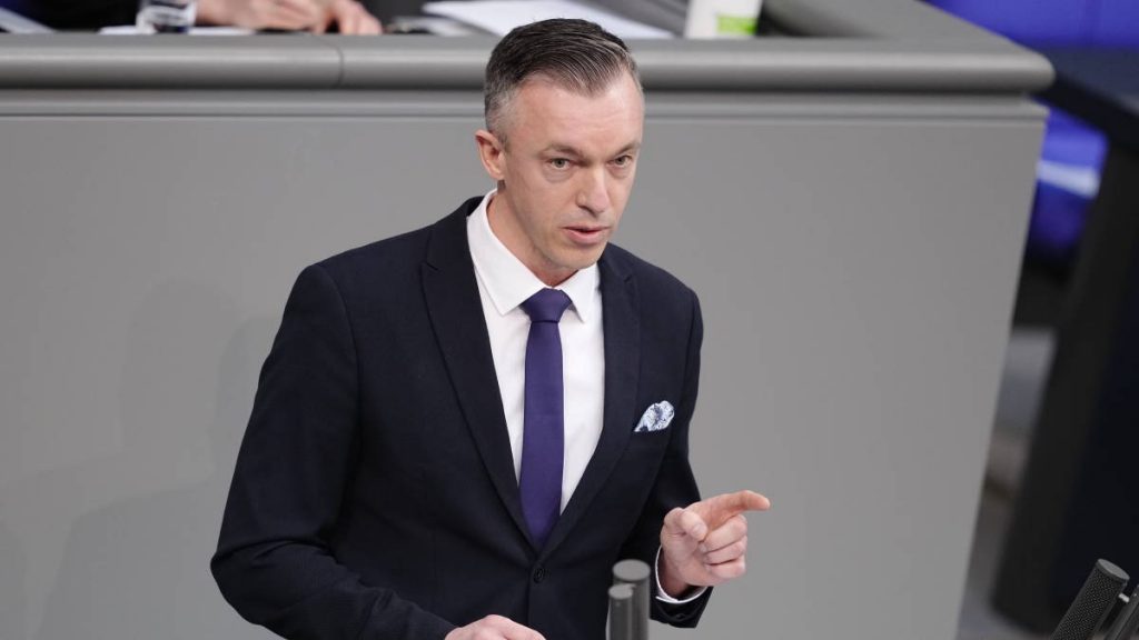 В бундестаге подвергли критике канцлера Шольца за слова о Каховской ГЭС