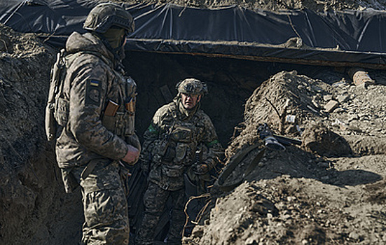 Военные ошибки Киева и наступательная украинизация. События вокруг Украины